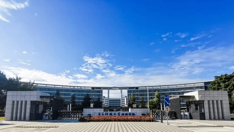 揭秘电子科技公司研发流程：从构思到成品