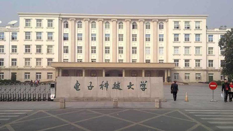 成都电子设计定制厂家：揭秘定制化电子设计的奥秘